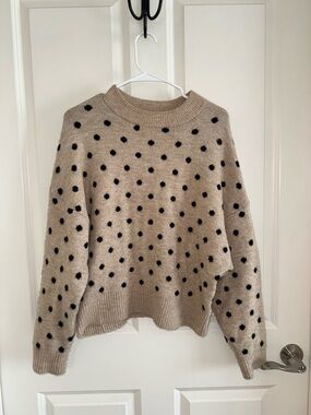 H&M Beige Polka Dot Crewneck Sweater with Black Spots
